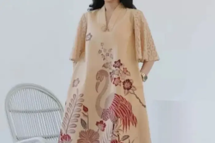 Modern Batik Dress Model with the Latest Design